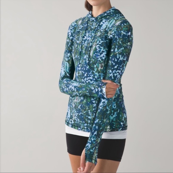 lululemon athletica Tops - 🌹LULULEMON RUNBEAM PULLOVER/HOODIE-4🌹